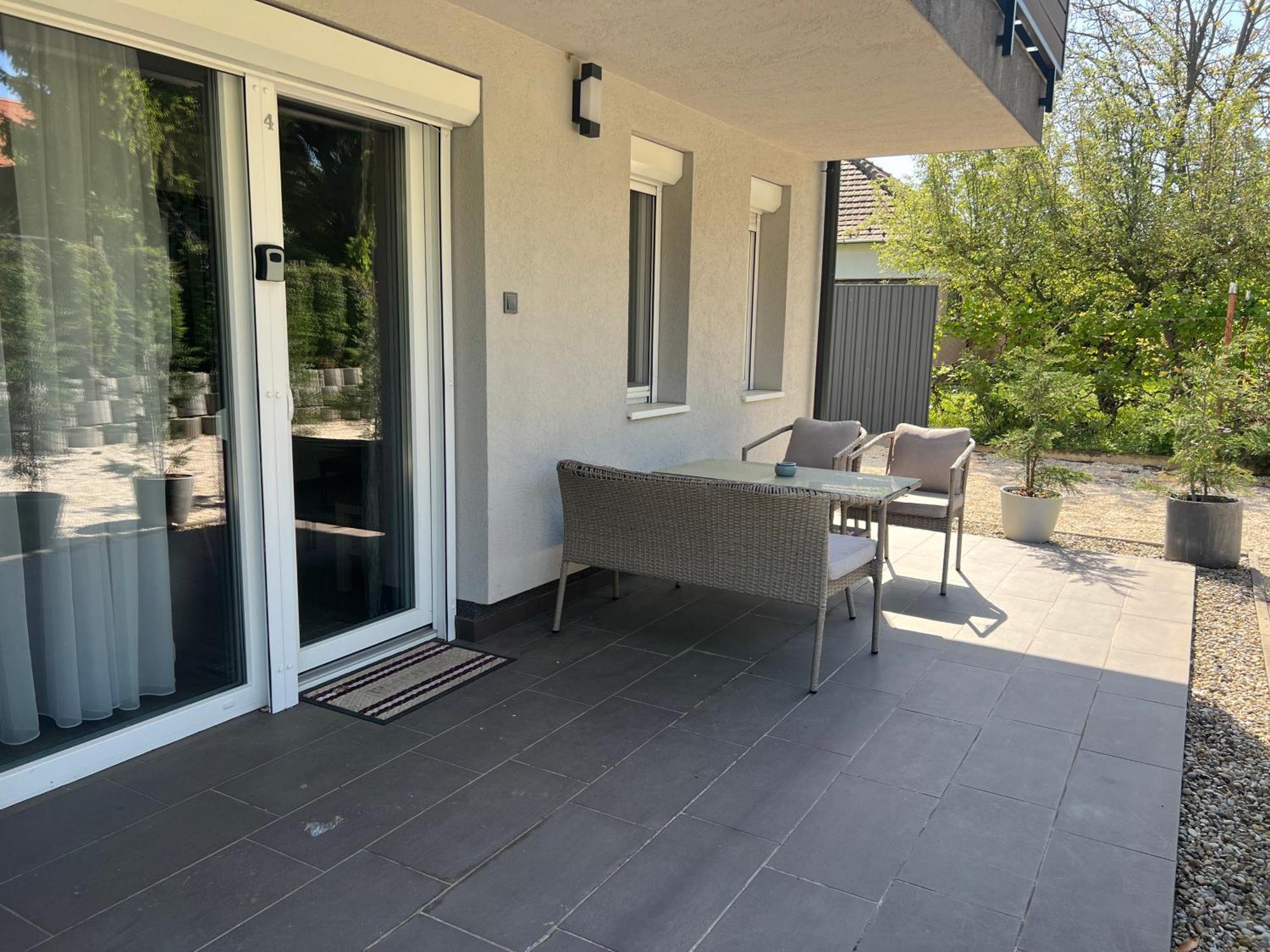 Sophia Apartman Goedoello Exterior foto